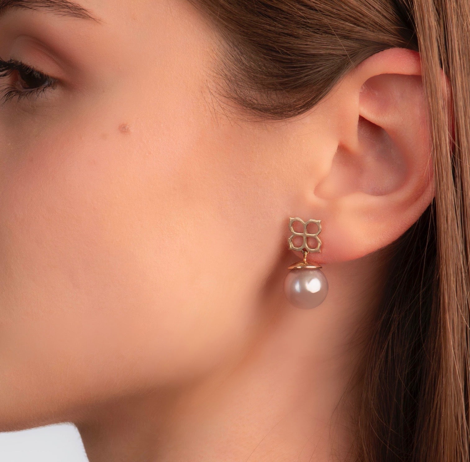 Cercei Les Fleurs de la Mer din aur 14K cu perle Lila naturale